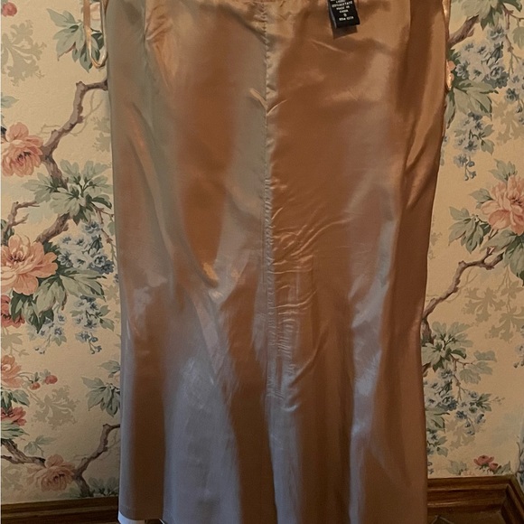 Vintage Ideology Suede Leather Skirt; Deep Beige W/Fitted Seams; Women's Size 8 - Picture 11 of 16